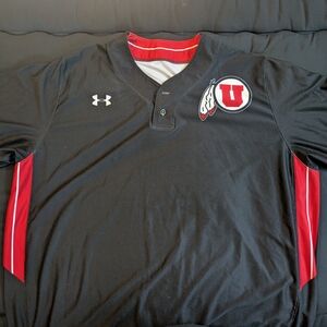 Under Armour Black and Red Men's Shirt